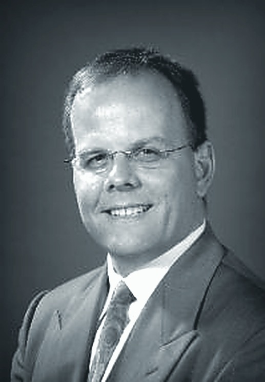 Dr. Gary M. Kline, Chief Thoracic Surgeon at Summit Surgical Institute
